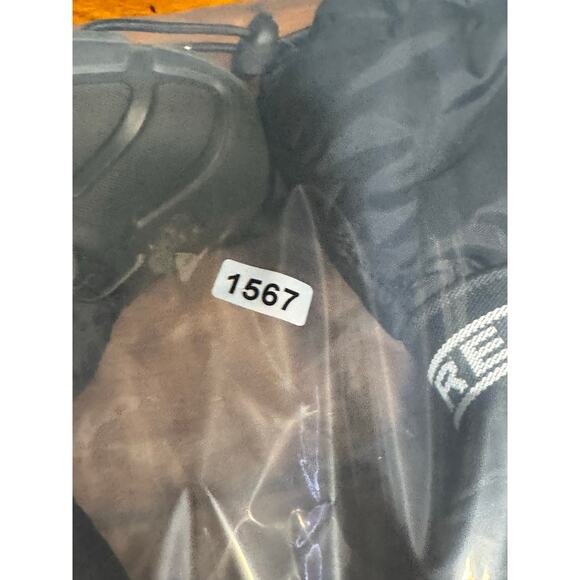 Sorel youth snow boot size 1 - Picture 6 of 6